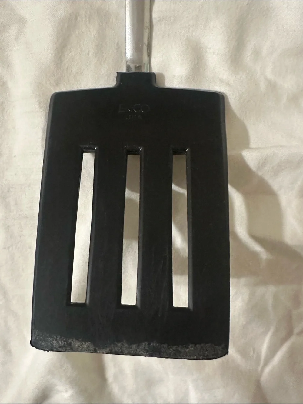 Ecko Unlimited nonstick slotted